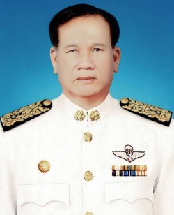 นายแสวง บำรุงผล